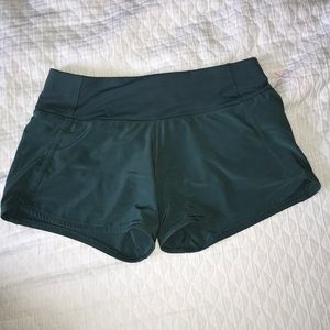 Lulu lemon shorts size 4